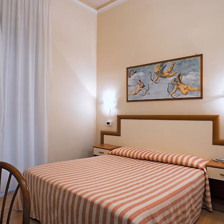 Via Marsaglia Rooms سانريمو المظهر الخارجي الصورة