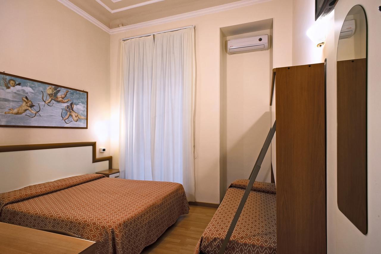 Via Marsaglia Rooms سانريمو المظهر الخارجي الصورة