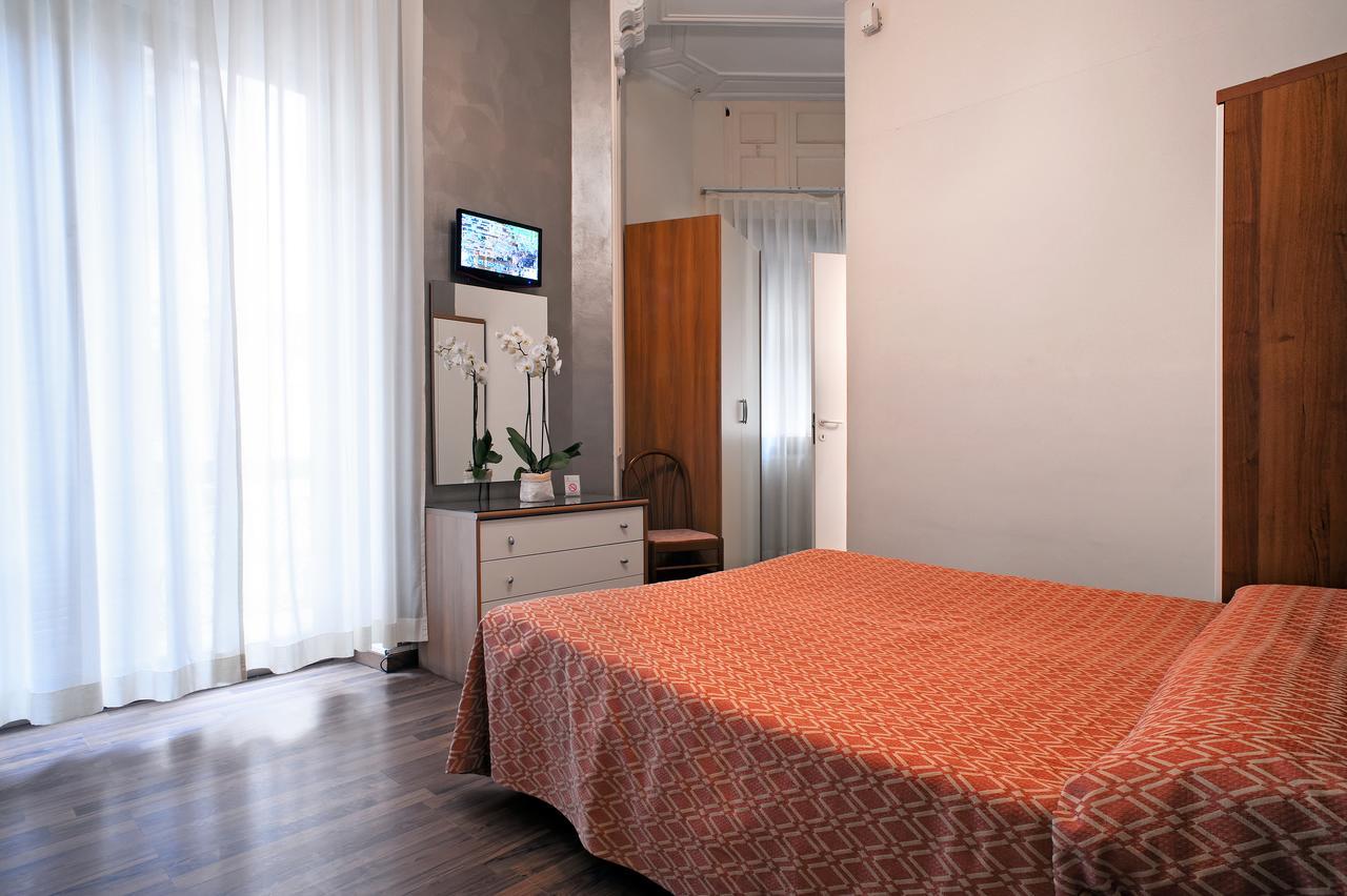 Via Marsaglia Rooms سانريمو المظهر الخارجي الصورة