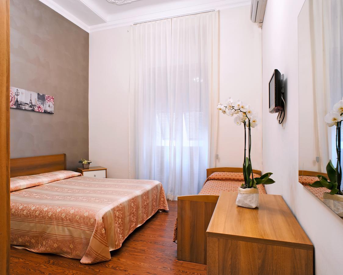 Via Marsaglia Rooms سانريمو المظهر الخارجي الصورة